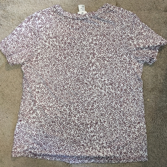 H&M Tee - Picture 3 of 3